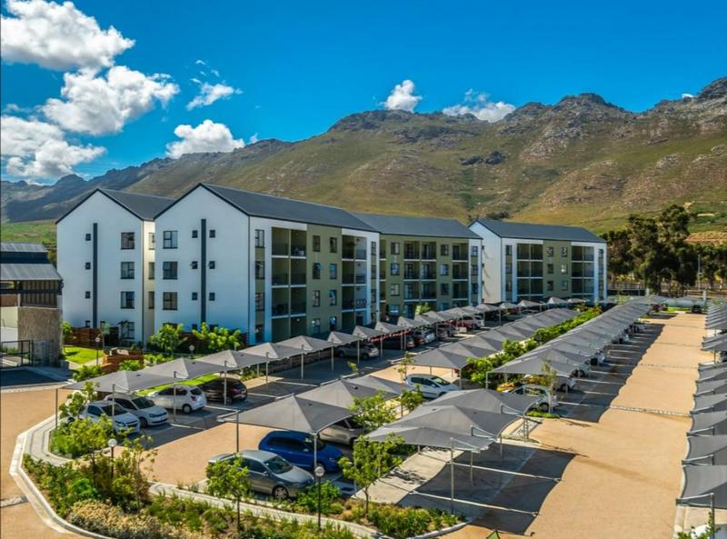 To Let 2 Bedroom Property for Rent in Gordons Bay Western Cape